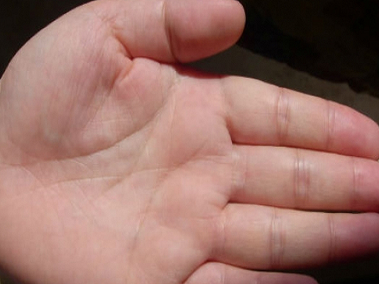 Xem tướng tay nhận biết người giàu sang phú quý Xem tướng tay nhận biết người giàu sang phú quý