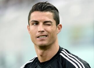 Chuyển nhượng 1/4: Ronaldo mất giá trầm trọng