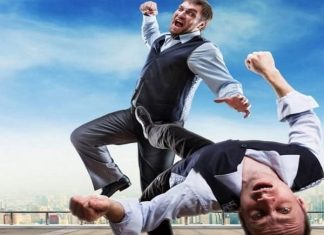 Nằm mơ thấy mình bị đánh và điềm báo khiến bạn giật mình