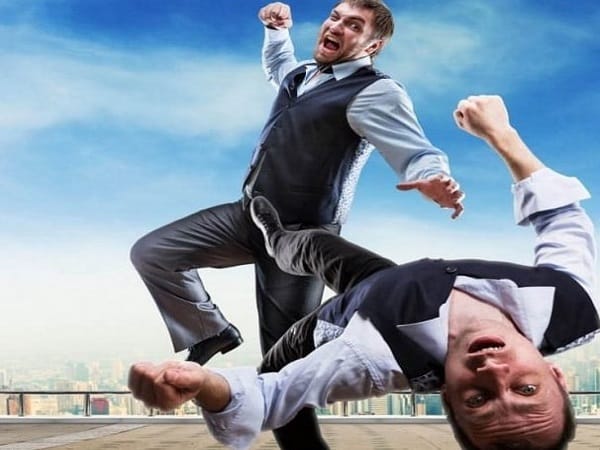 Giải mã chi tiết các giấc mơ thấy mình bị đánh