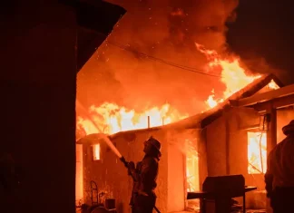 Giải mã trọn bộ bí ẩn ngủ mơ thấy lửa cháy là điềm gì? Giải mã trọn bộ bí ẩn ngủ mơ thấy lửa cháy là điềm gì?