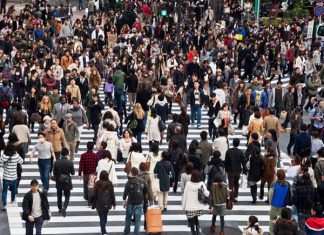 Nằm mơ thấy đông người có số gì may mắn có ý nghĩa gì