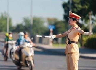 Áp lực hay vận may khi nằm mơ thấy công an, số gì giải hạn