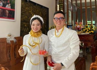 Nằm mơ thấy người thân cho vàng có con gì may mắn tài lộc Nằm mơ thấy người thân cho vàng có con gì may mắn tài lộc