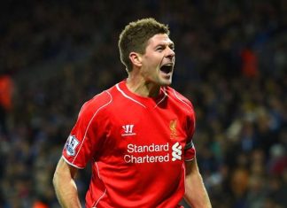 Tiền vệ Liverpool
