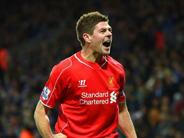 Tiền vệ Liverpool