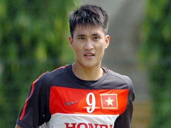 Lê Công Vinh – Tiền đạo vĩ đại nhất lịch sử bóng đá Việt Nam