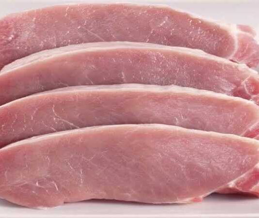 Mơ thấy thịt lợn sống báo hiệu điều gì? điềm lành hay dữ?